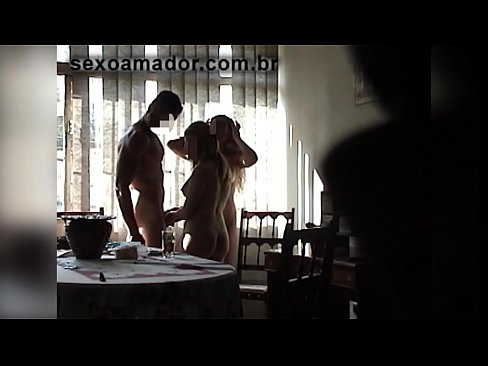 ❤️ ലൈംഗികസുഹൃത്തുക്കൾ ഒരു ഭീമാകാരനെയും അവനോടൊപ്പം ഒരു മൂന്നുപേരെയും ക്ഷണിക്കുന്നു വേശ്യകൾ അശ്ലീലത്തിൽ ml.tubsexercom.ru ❌